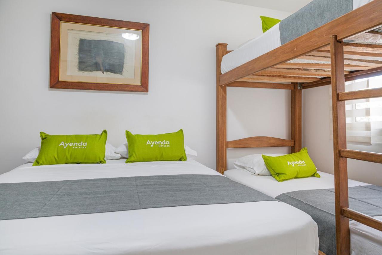 Hotel Boutique Laureles Home - Ayenda 1258 (Adults Only) Медельин Экстерьер фото