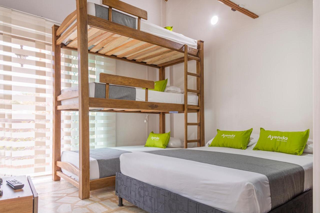 Hotel Boutique Laureles Home - Ayenda 1258 (Adults Only) Медельин Экстерьер фото